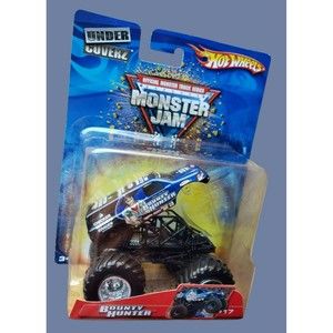 2006 Hot Wheels Monster Jam Under Coverz BOUNTY HUNTER Blue Monster Truck 1:43